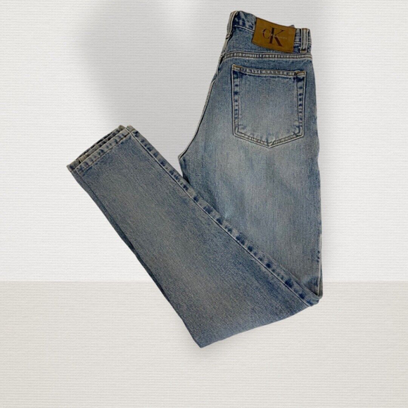 Calvin Klein Denim - 90’s Vintage USA Calvin Klein All Over Sandblast Denim Jeans Straight Leg Sz 3